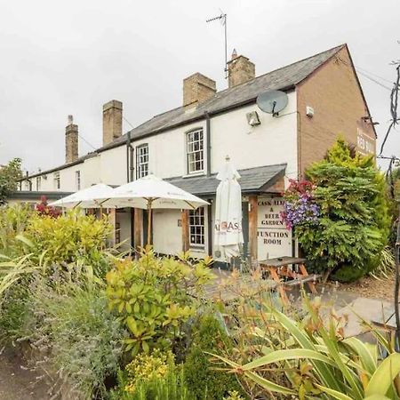 Cambridge 3 Bedroom Flat With Private Parking 外观 照片